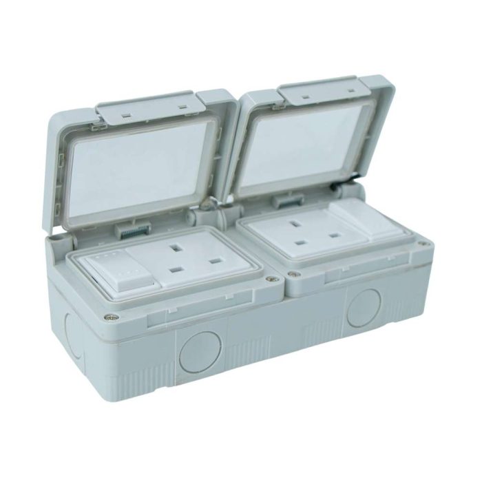 3592-double_socket_wp_13a_mk_1_