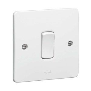 Legrand Synergy 20 AX 1-Way Switch, 1 Gang, Heavy-duty Single-Point Control, Suitable for Home - White